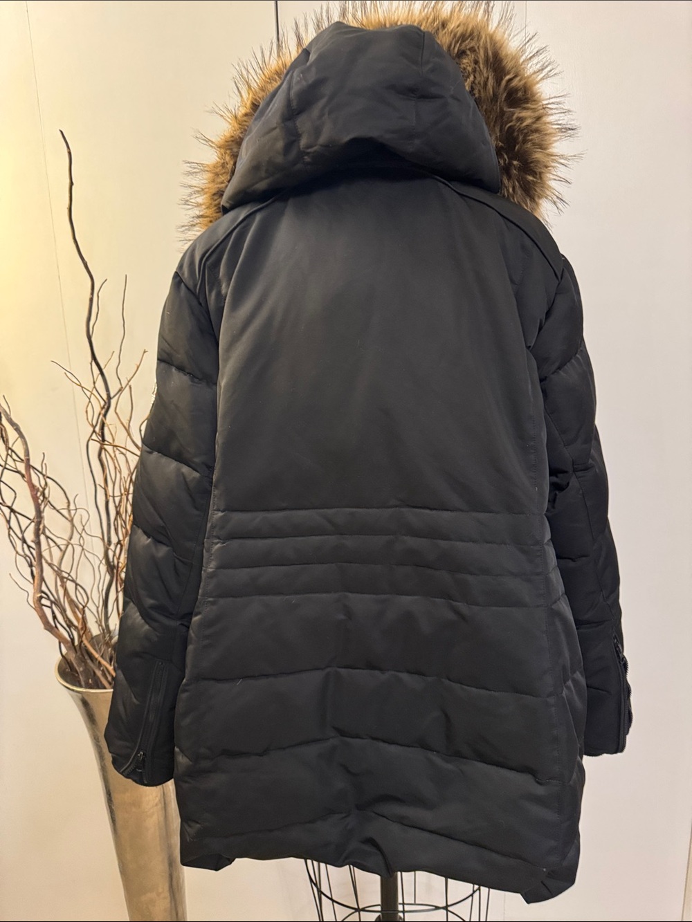 Arctic Expedition Black Faux Fur Trim Parka - Picture 4 of 8